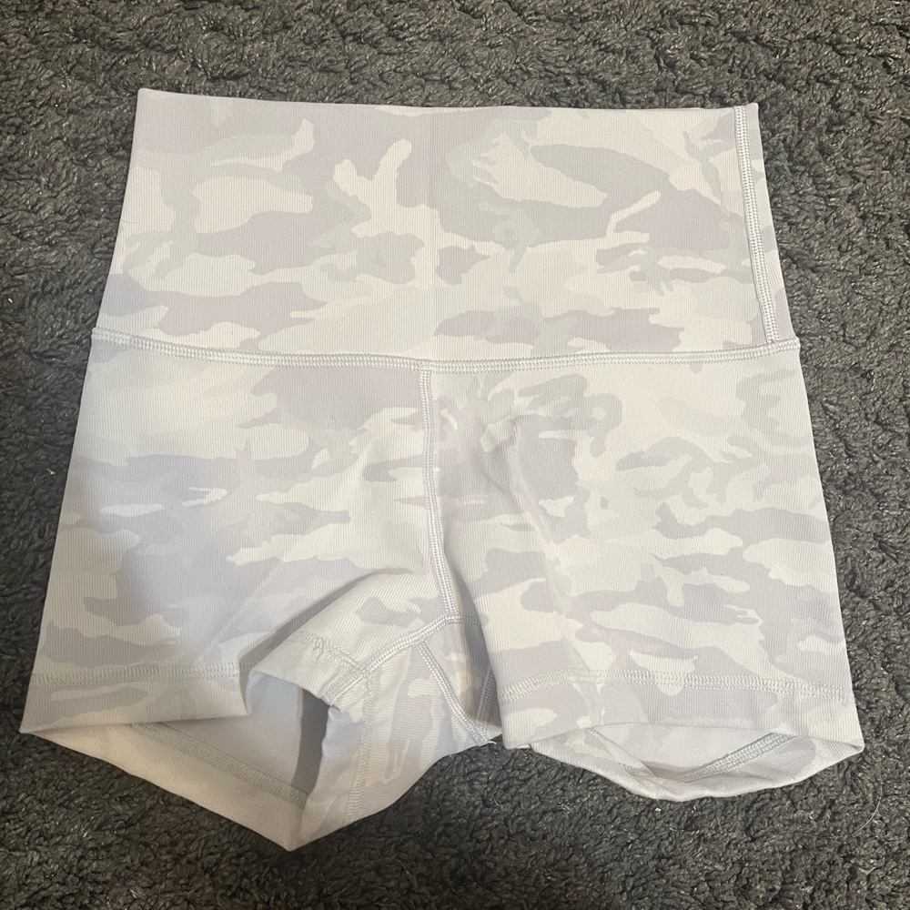 Lululemon 2.5” Camo Biker Shorts